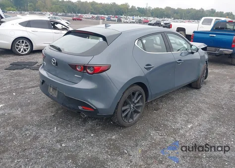 2020 Mazda Mazda3 Premium Package из США, поврежденный, VIN JM1BPBNM6L1165836